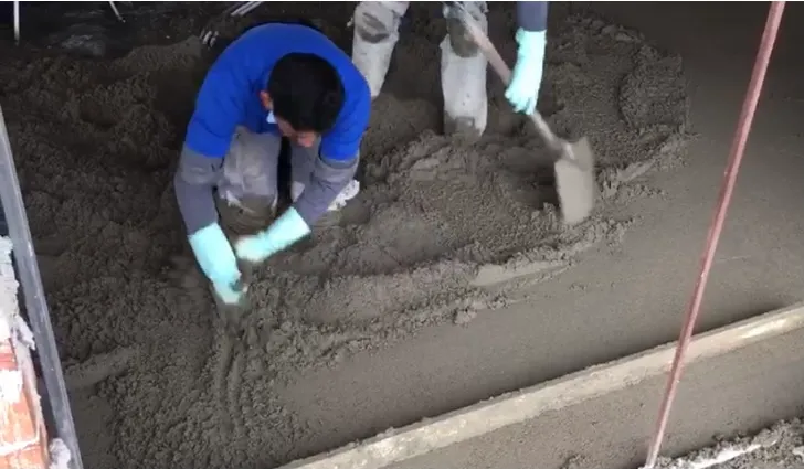 Revestimientos para suelos industriales y comerciales